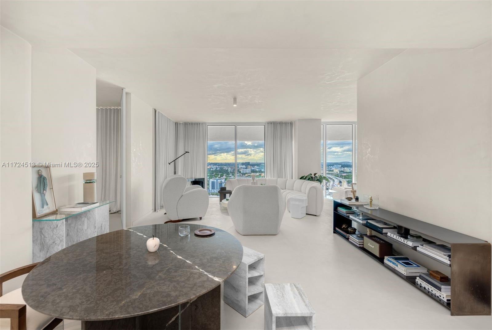 1040 Biscayne Blvd #3007, Miami FL 33132