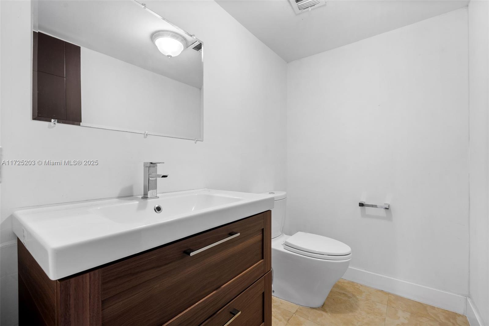 13499 Biscayne Blvd #503, North Miami, Florida image 14