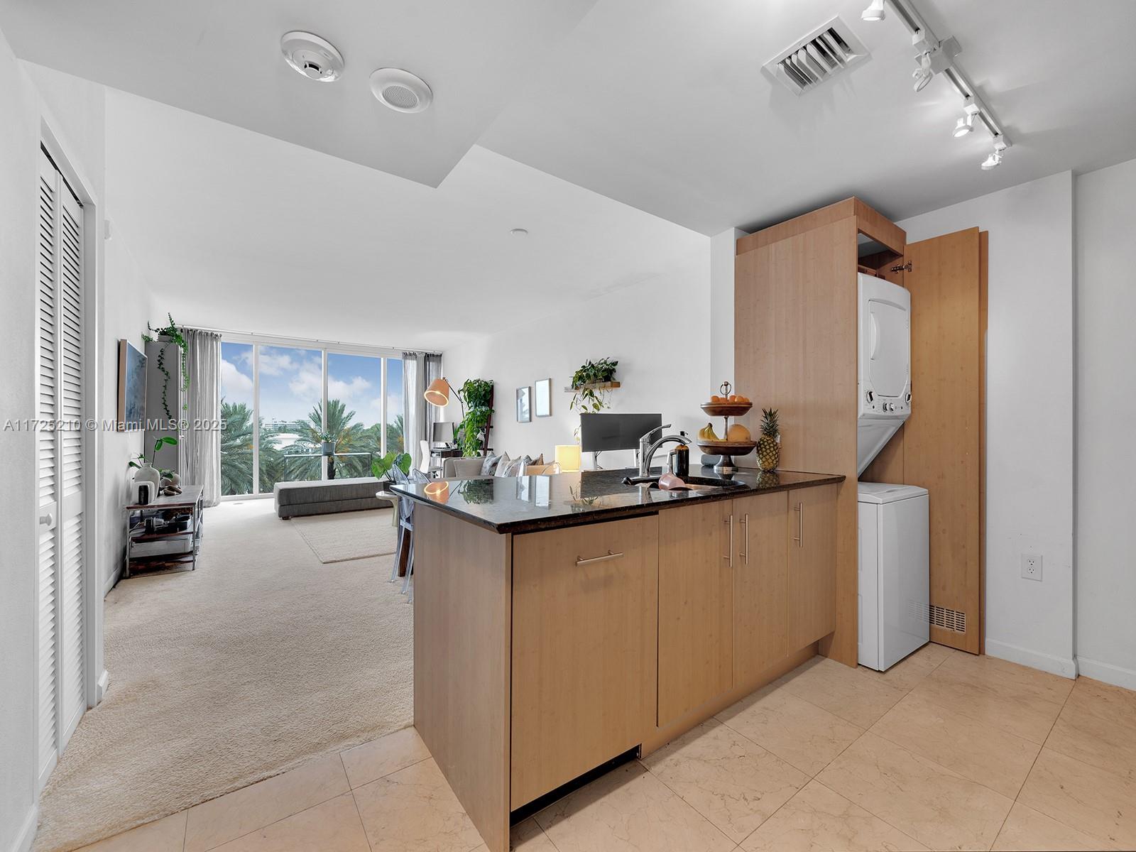 10275 Collins Ave #429, Bal Harbour, Florida image 3