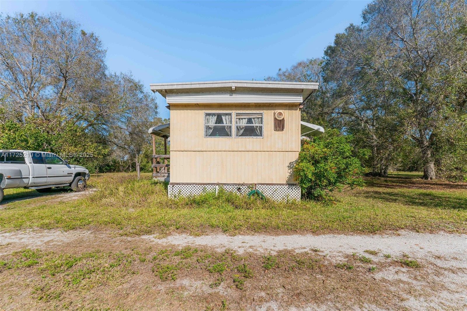 2426 + 2400 Phillips Road, La Belle, Florida image 40