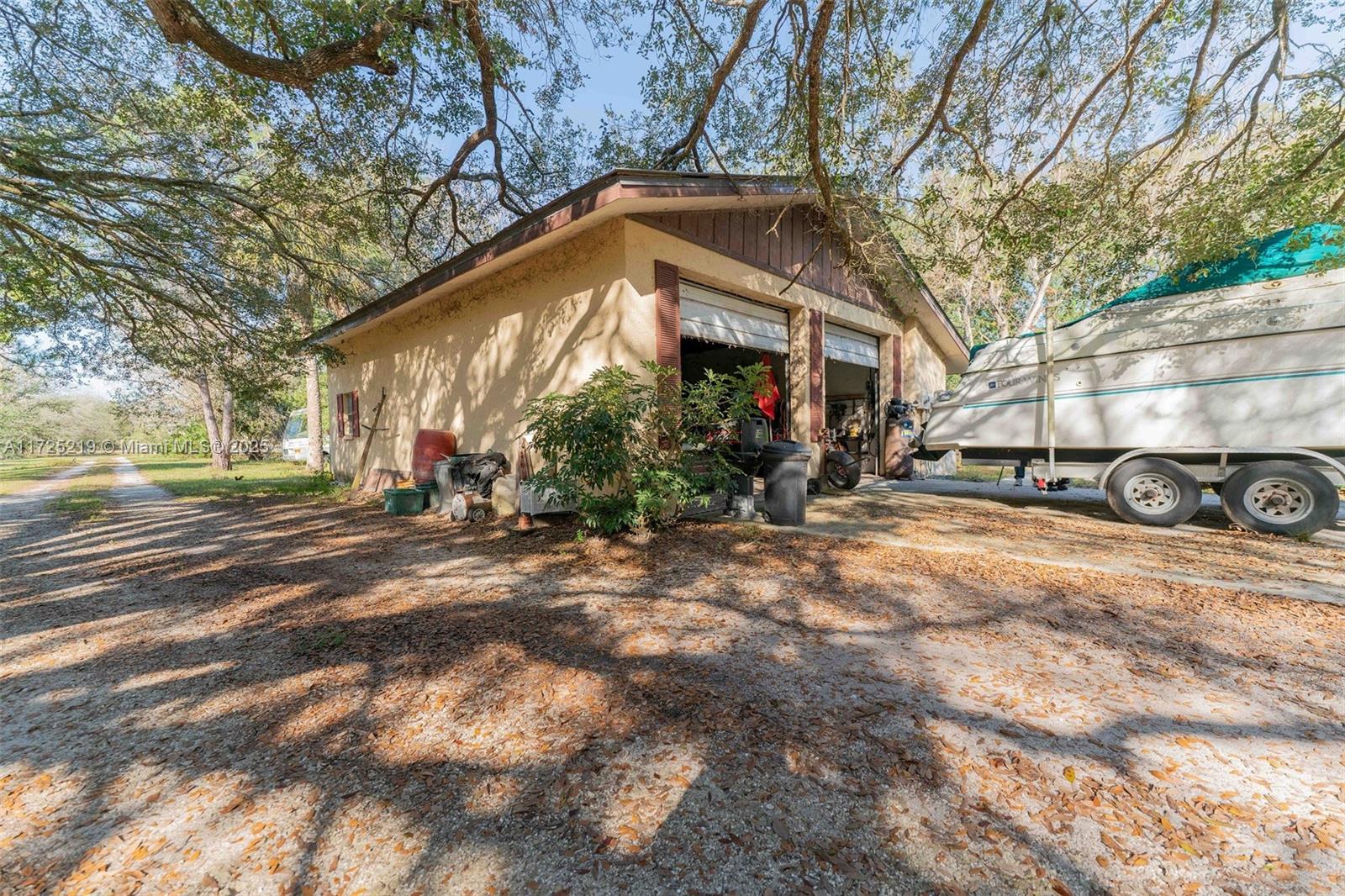 2426 + 2400 Phillips Road, La Belle, Florida image 7