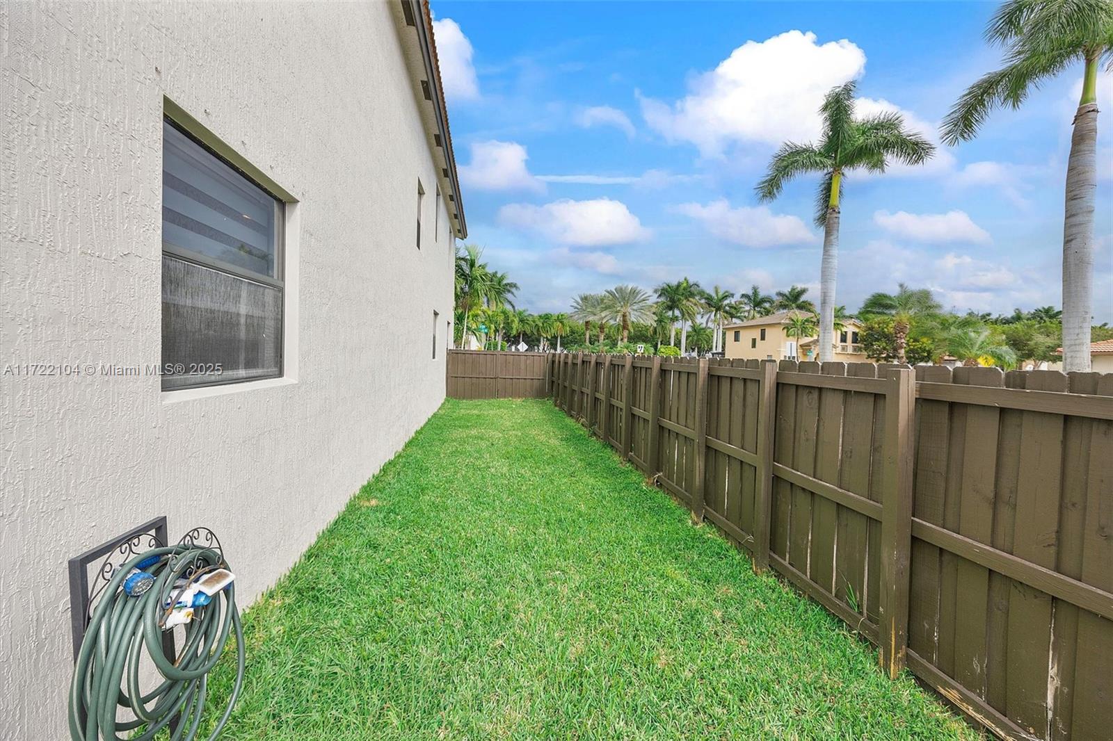 10402 SW 224th Ter, Cutler Bay, Florida image 20