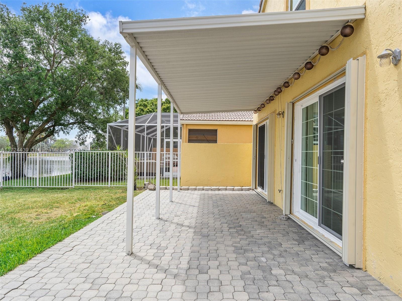 397 NW 156th Ln, Pembroke Pines, Florida image 40