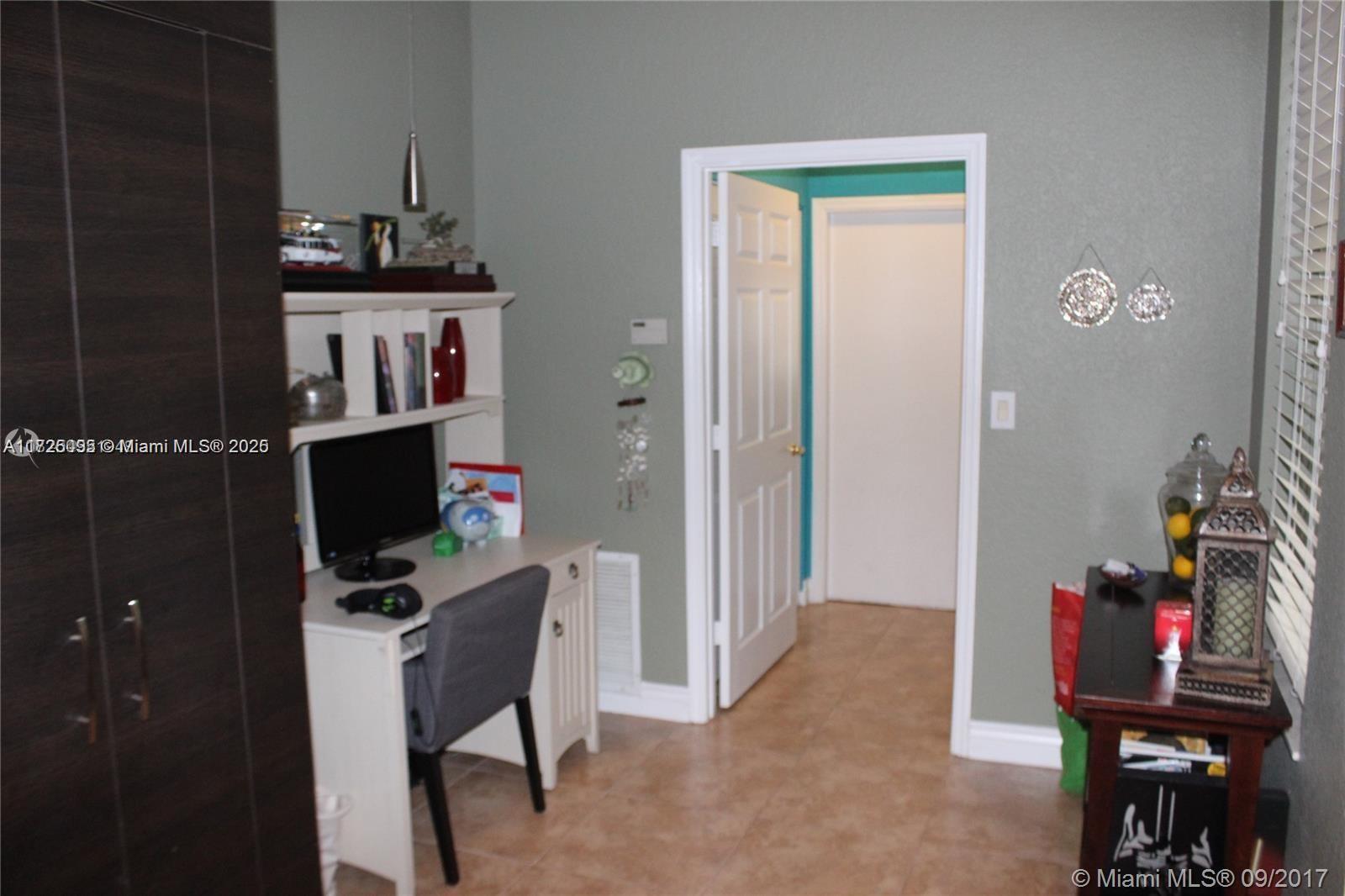 8020 S Aragon Blvd #1, Sunrise, Florida image 7