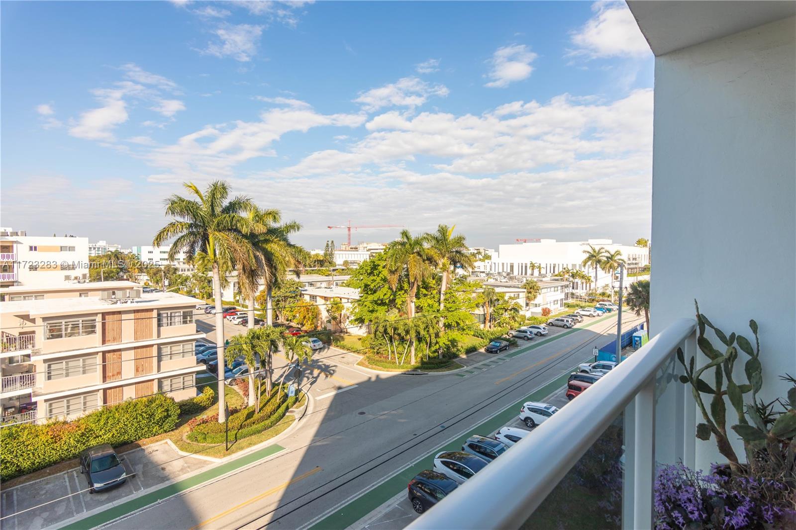 Residential, Bay Harbor Islands, Florida image 38