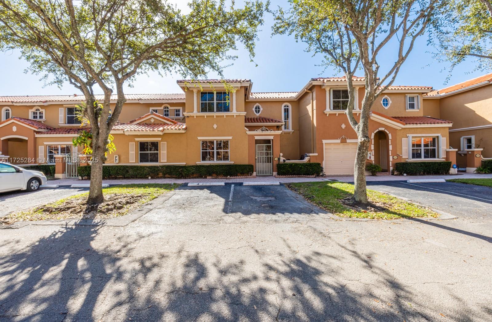 8520 139th Ter Unit 1607, Miami Lakes, Florida 33016