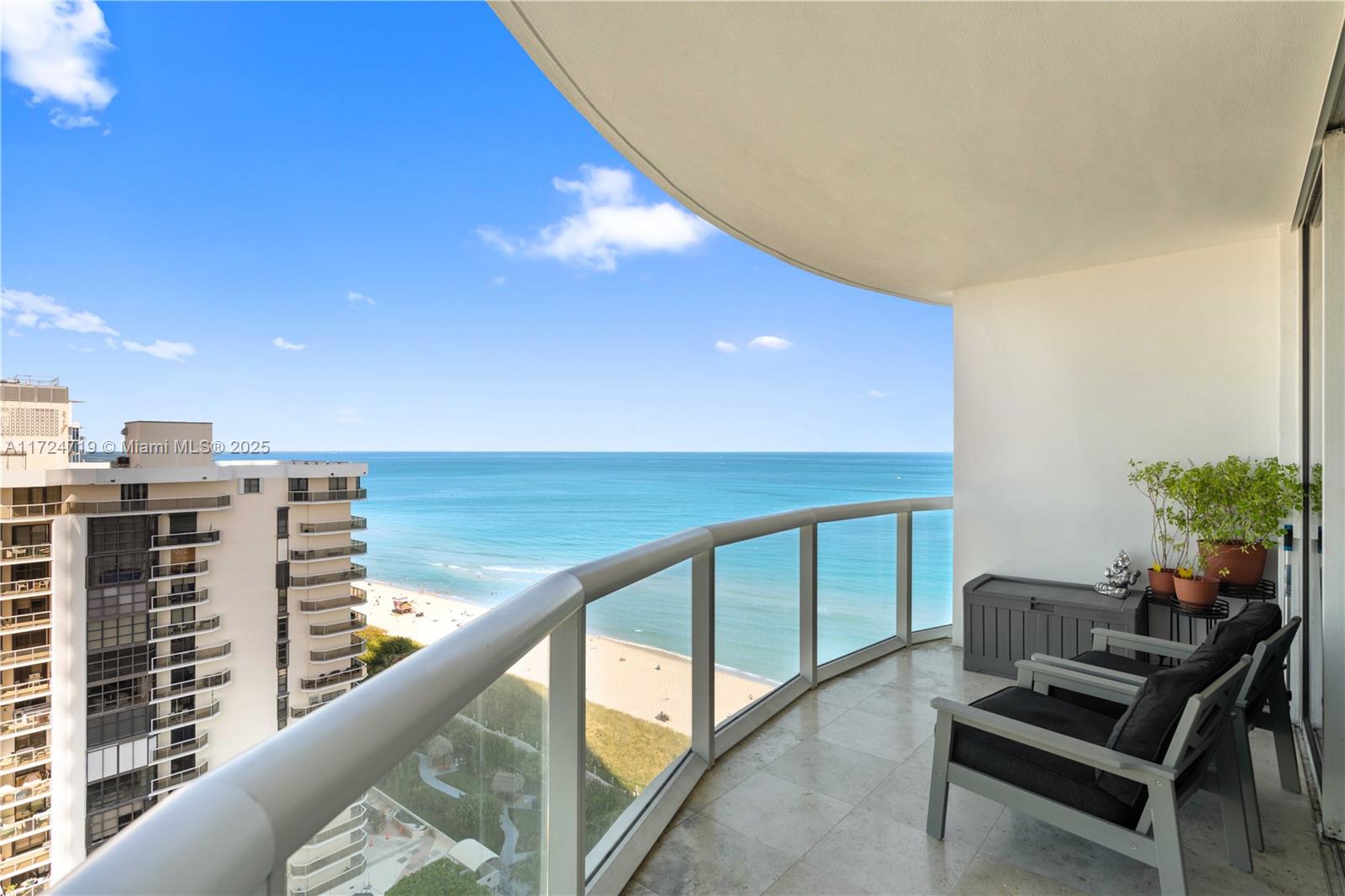 Condo for Sale in Miami Beach, FL