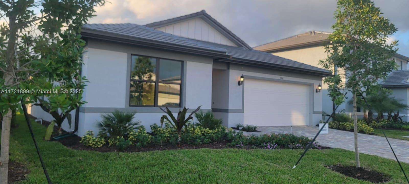 2941 Hibiscus Ave, Lauderdale Lakes, Florida image 1