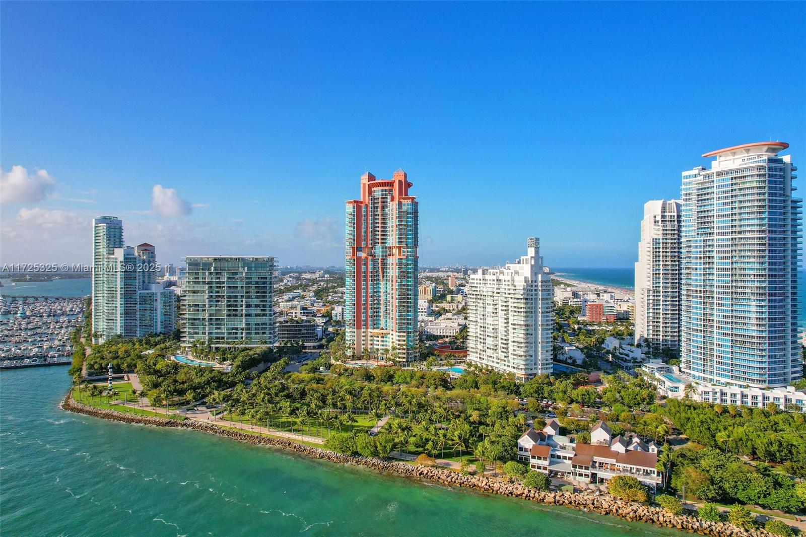 300 S Pointe Dr #3206, Miami Beach FL 33139