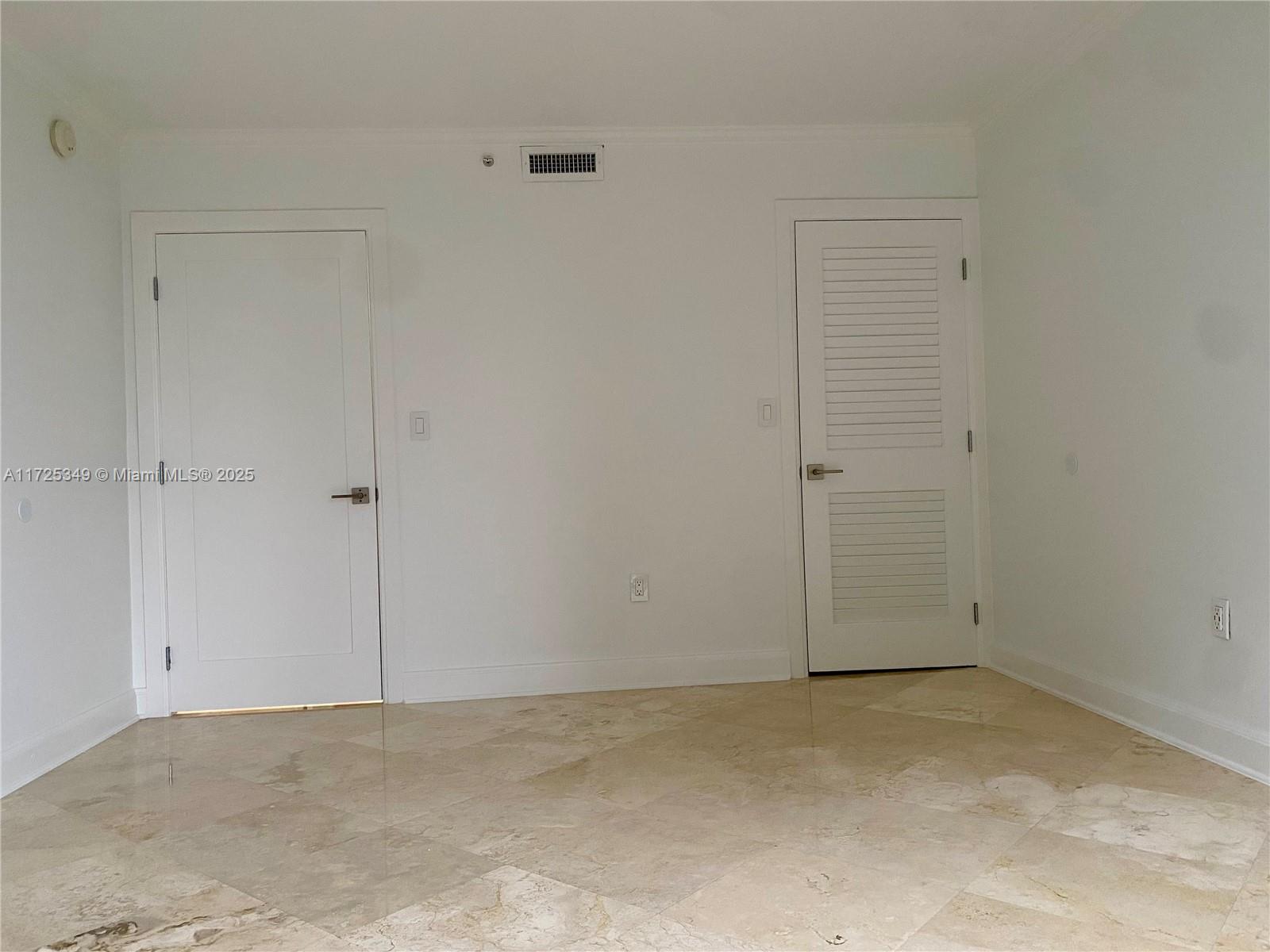 2951 S Bayshore Dr #913, Miami FL 33133