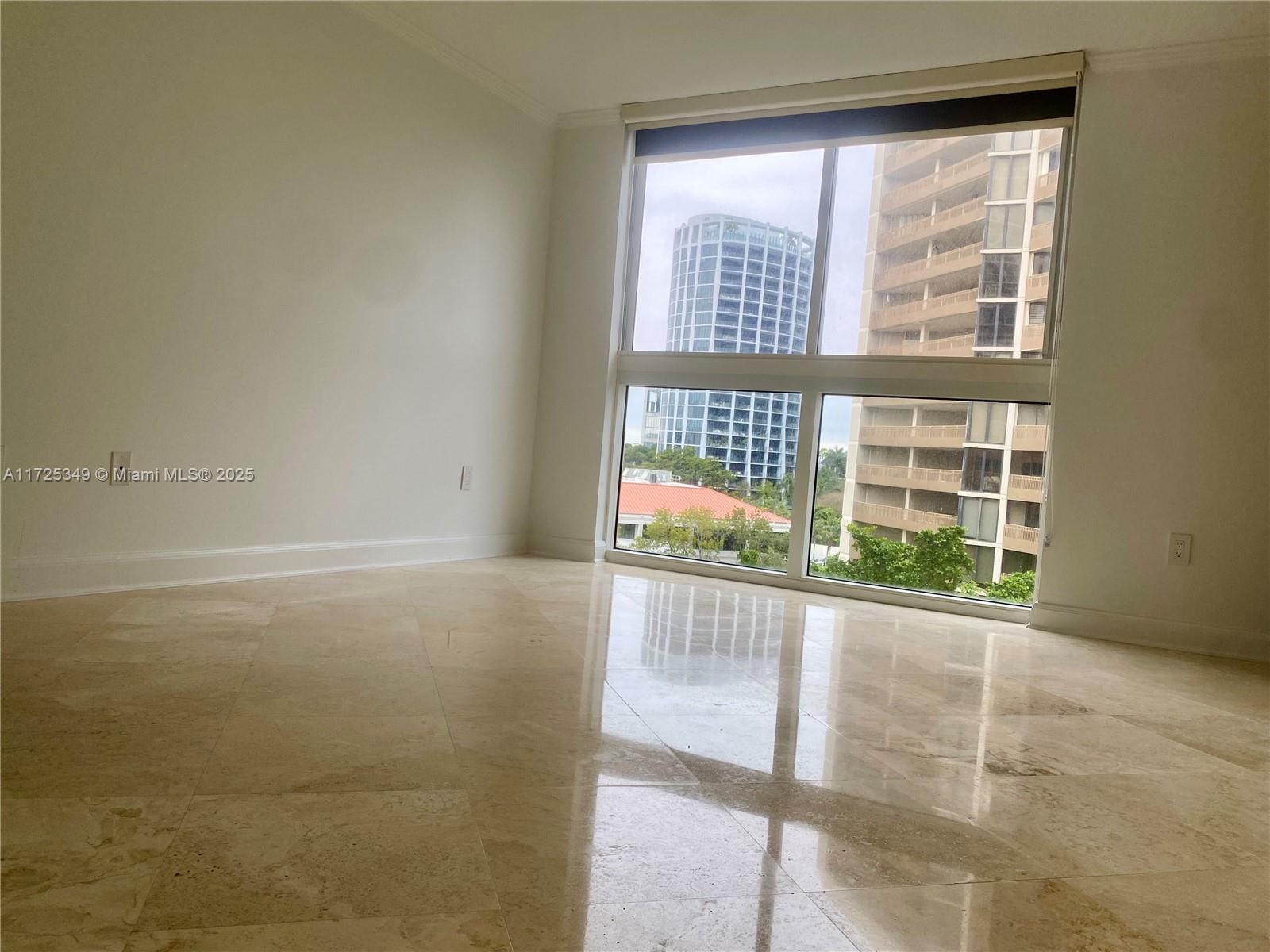 2951 S Bayshore Dr #913, Miami FL 33133