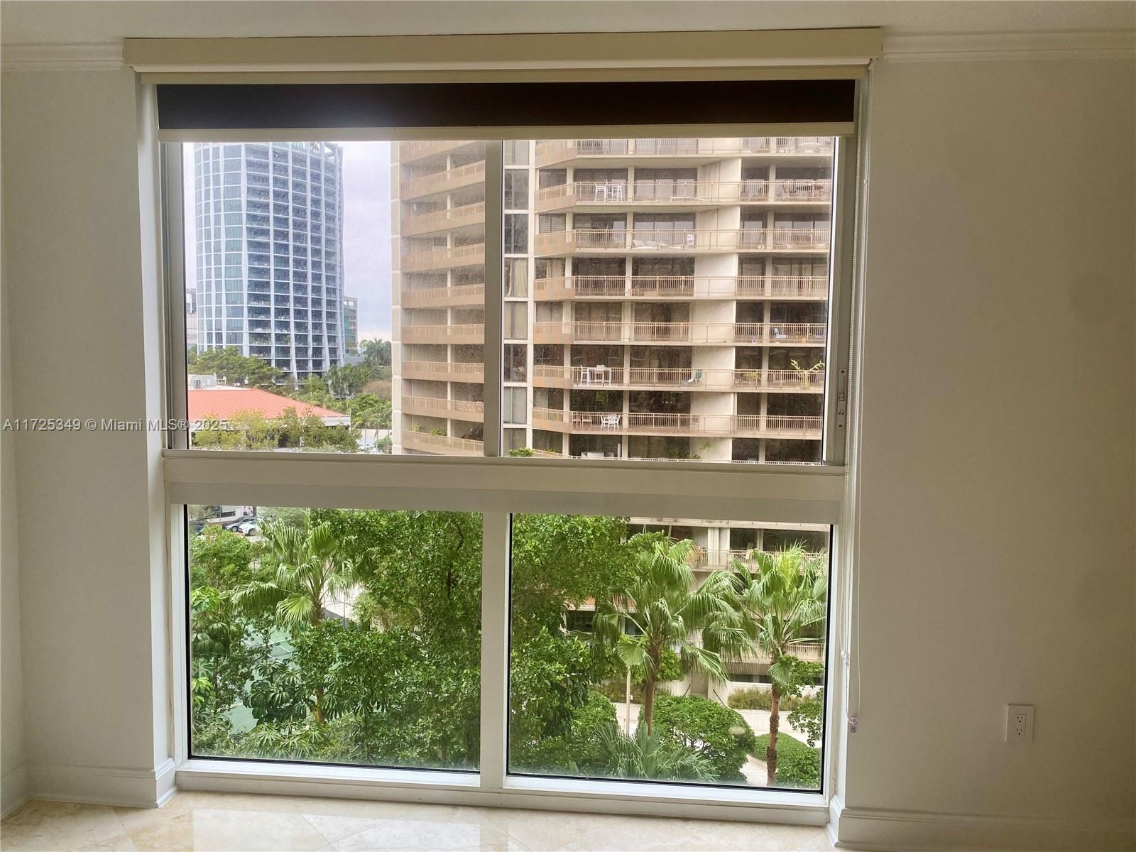 2951 S Bayshore Dr #913, Miami FL 33133