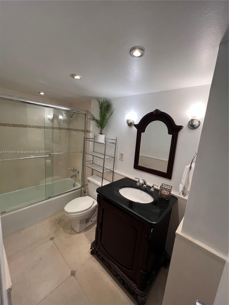 Listing Photo 18