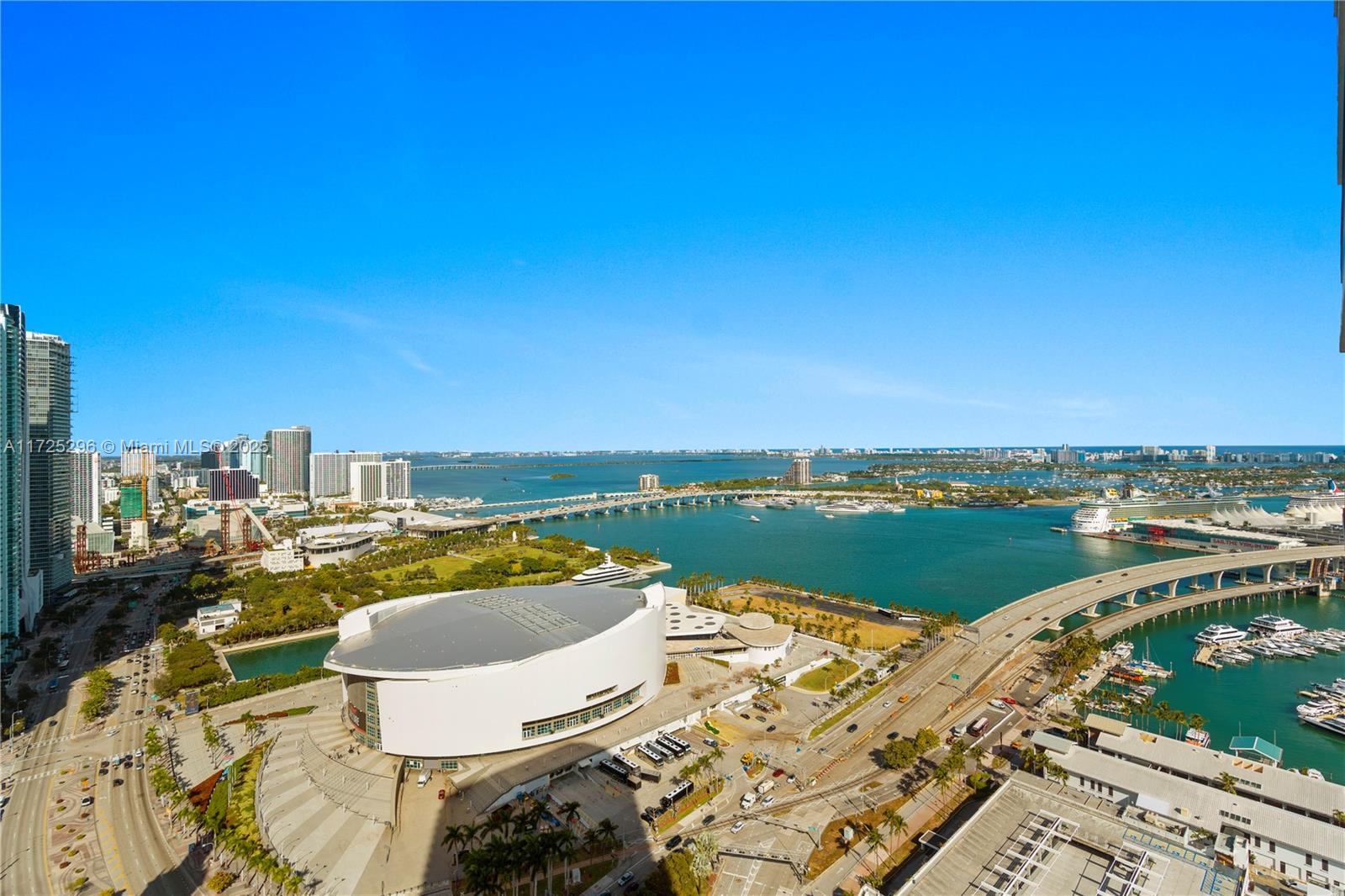 Welcome to luxury living at The Elser! Amazing water views of Biscayne Bay & Downtown. This fully furnished stunning 1-bedroom, 1-bathroom condo blends style and comfort, featuring modern furnishings, a king-size bed, pull-out couch, and a flat-screen TV. With high ceilings and designer touches throughout. The Elser offers top-tier amenities including a wrap-around roof top pool, two-story gym, sky lounge, grilling terrace, valet parking, and 24/7 concierge service. Enjoy easy access to Miami’s best dining, entertainment, cultural attractions, port of Miami, along with major roads and public transit.
Click on "VIRTUAL TOUR" to see this beautiful unit from the comfort of your home! EASY TO SHOW!!