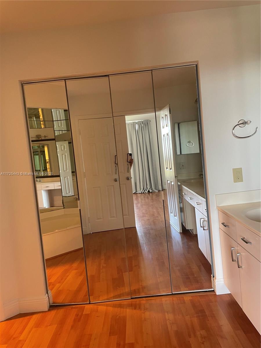 3530 Mystic Pointe Dr #1509, Aventura FL 33180