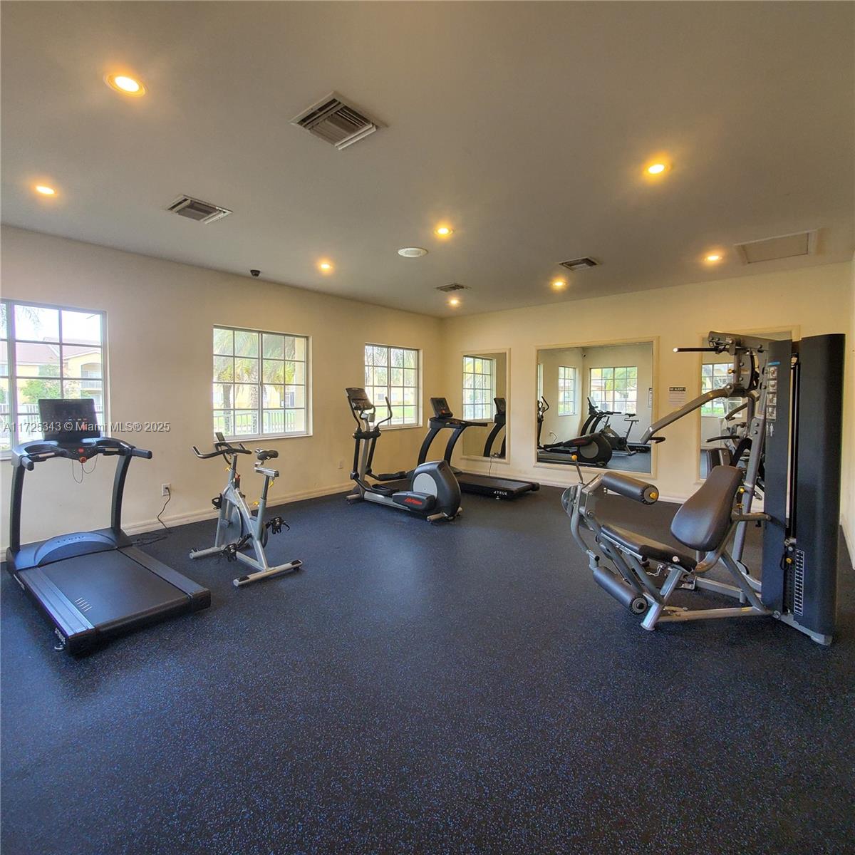 2600 S University Dr #218, Davie, Florida image 24