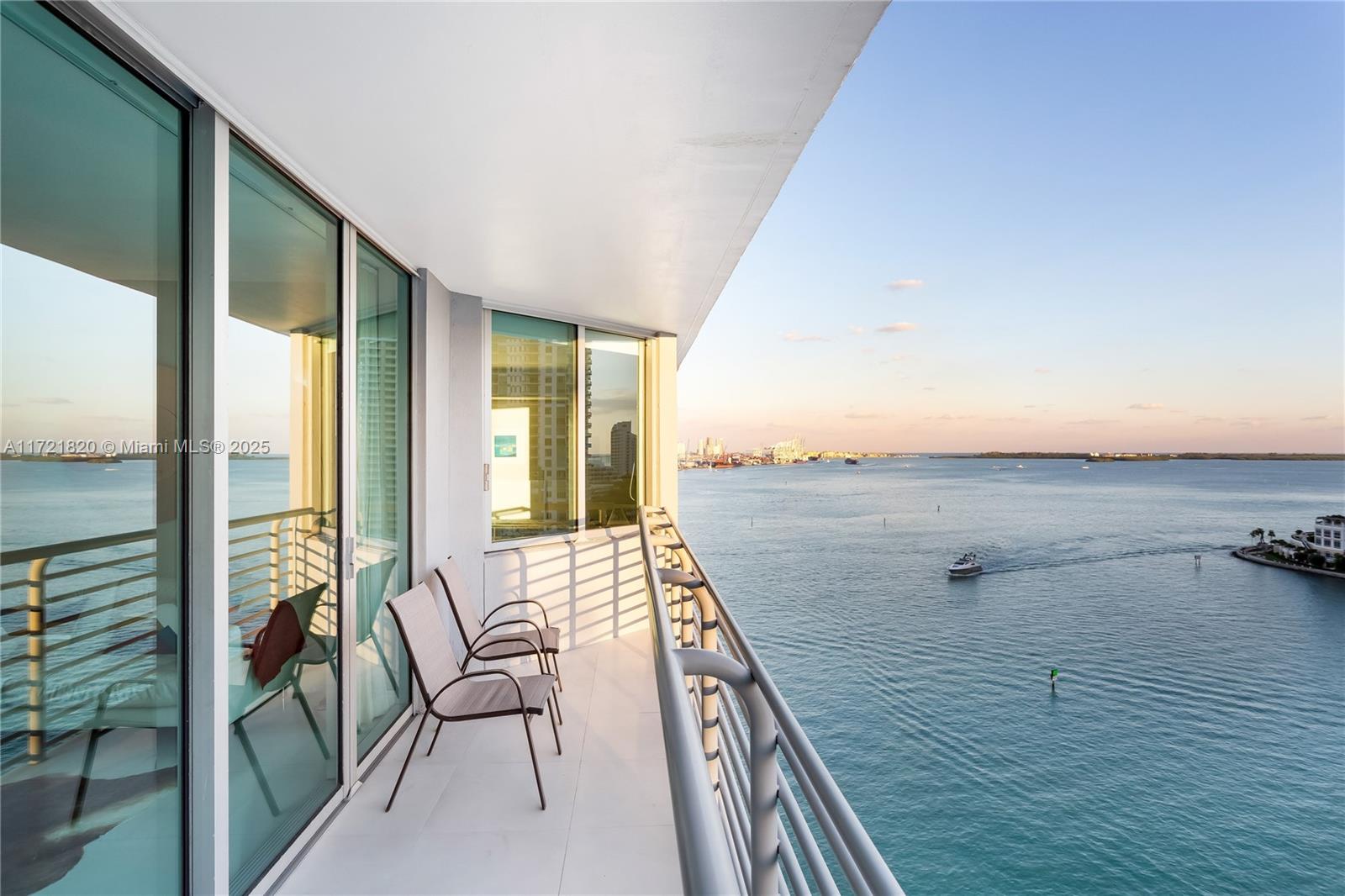 335 S Biscayne Blvd #1505, Miami FL 33131