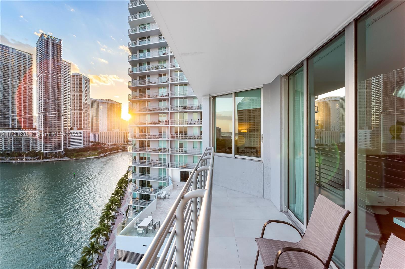 335 S Biscayne Blvd #1505, Miami FL 33131