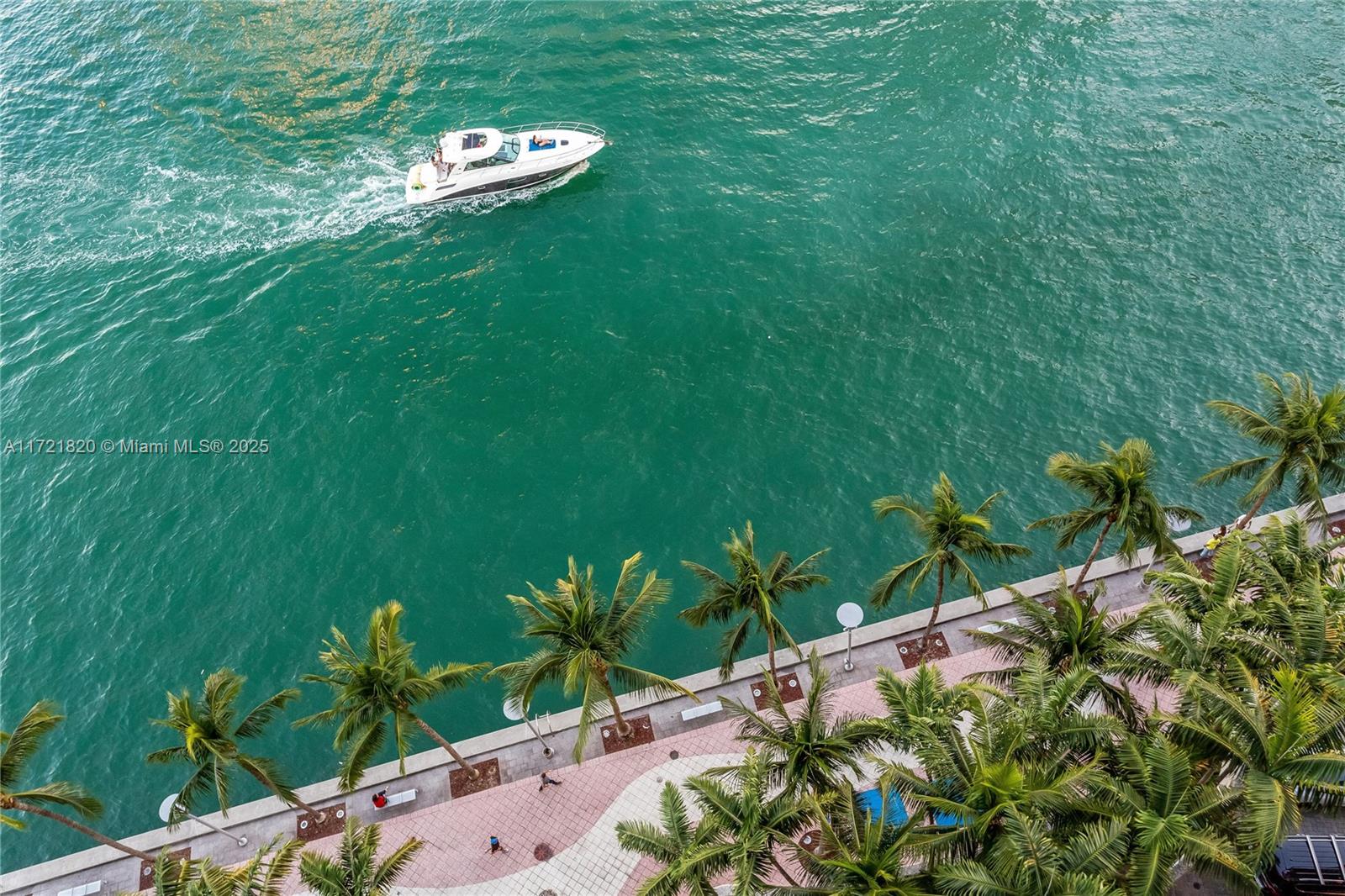 335 S Biscayne Blvd #1505, Miami FL 33131