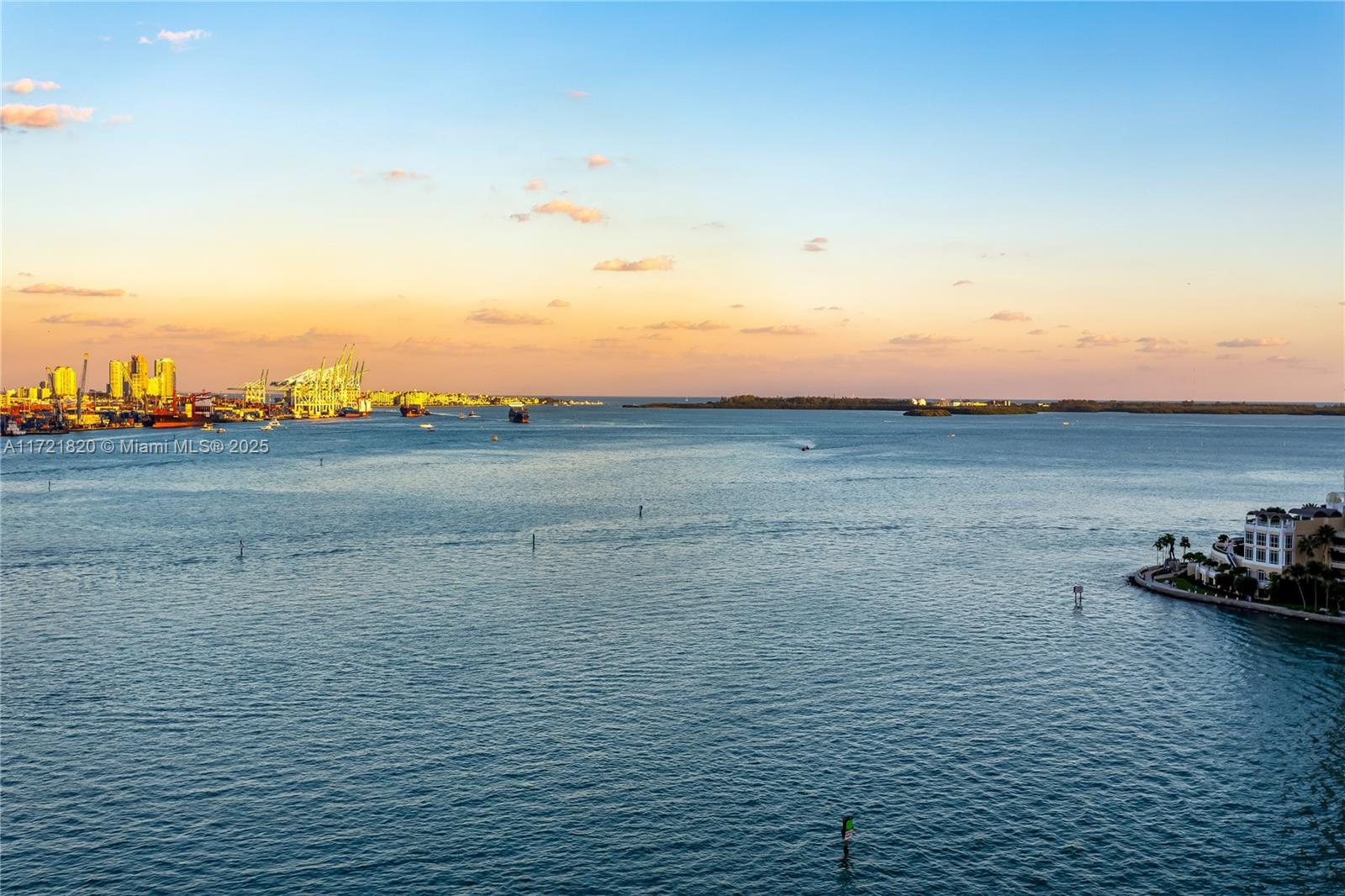 335 S Biscayne Blvd #1505, Miami FL 33131