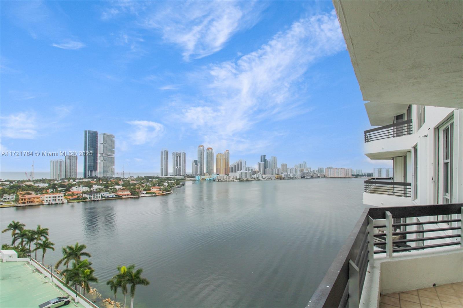 3600 E Mystic Pointe Dr #1617, Aventura FL 33180