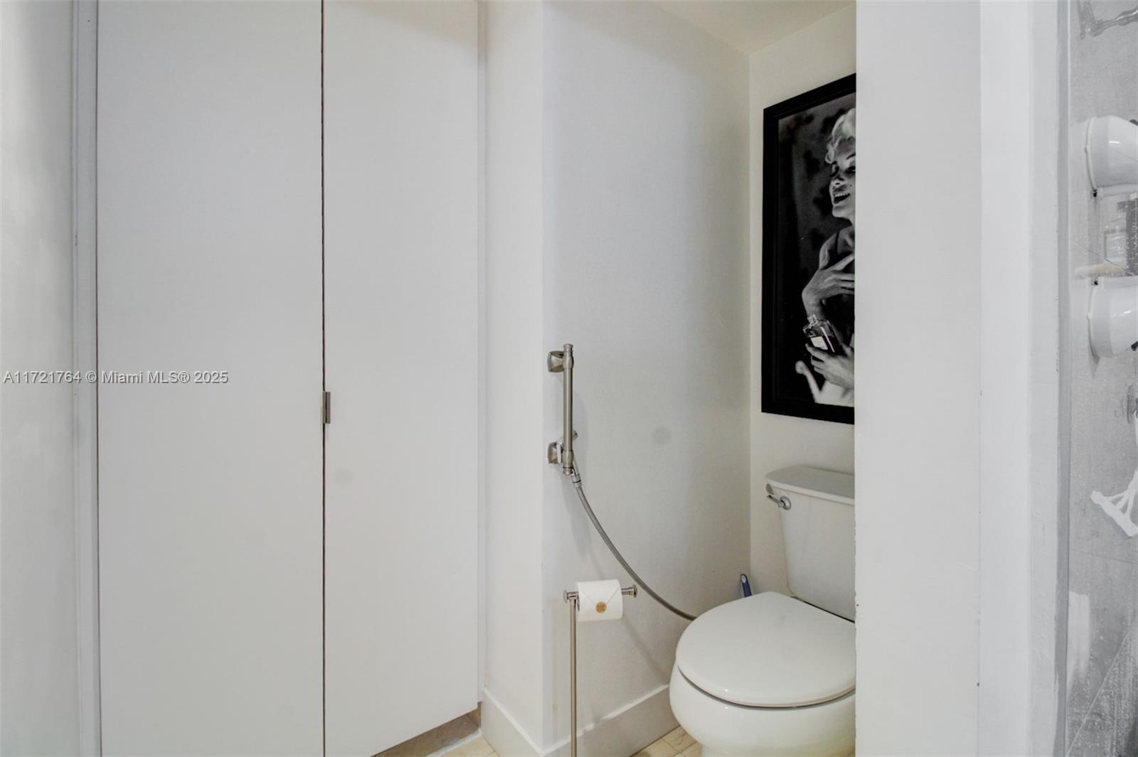 3600 E Mystic Pointe Dr #1617, Aventura FL 33180