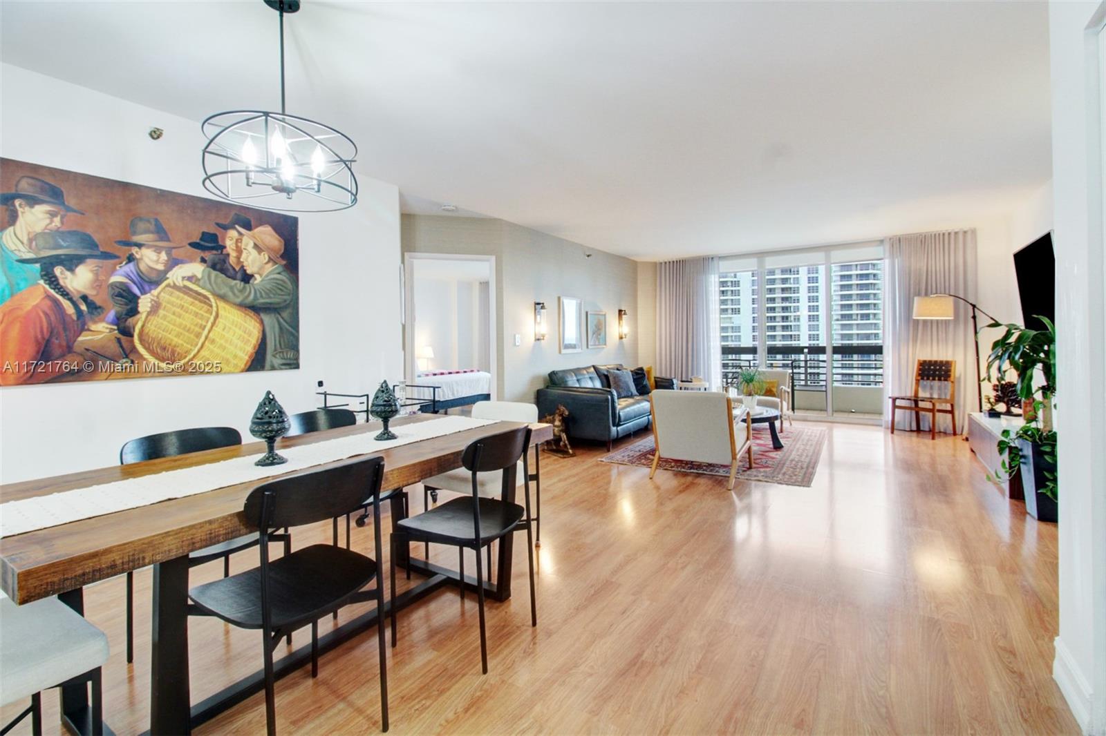 3600 E Mystic Pointe Dr #1617, Aventura FL 33180