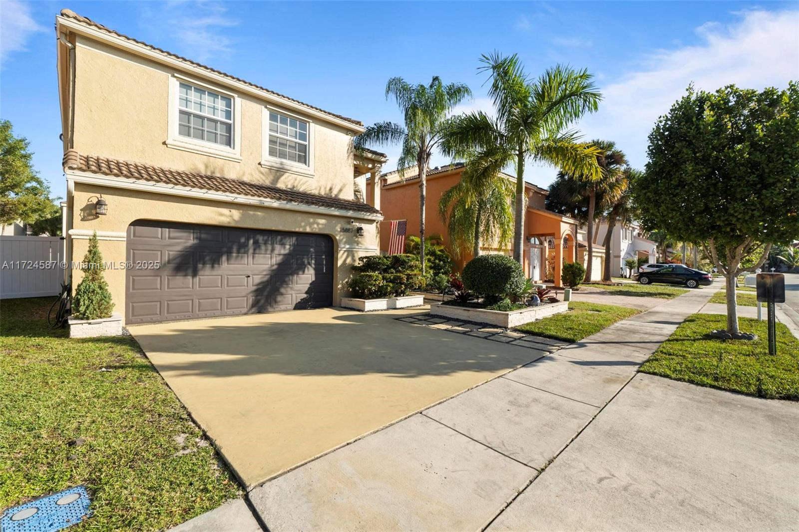 15887 NW 4th Ct, Pembroke Pines, Florida image 11