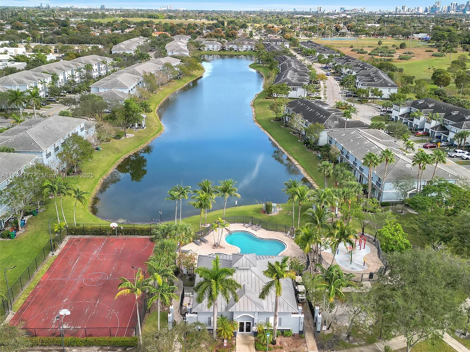 Residential, Lauderhill, Florida image 35