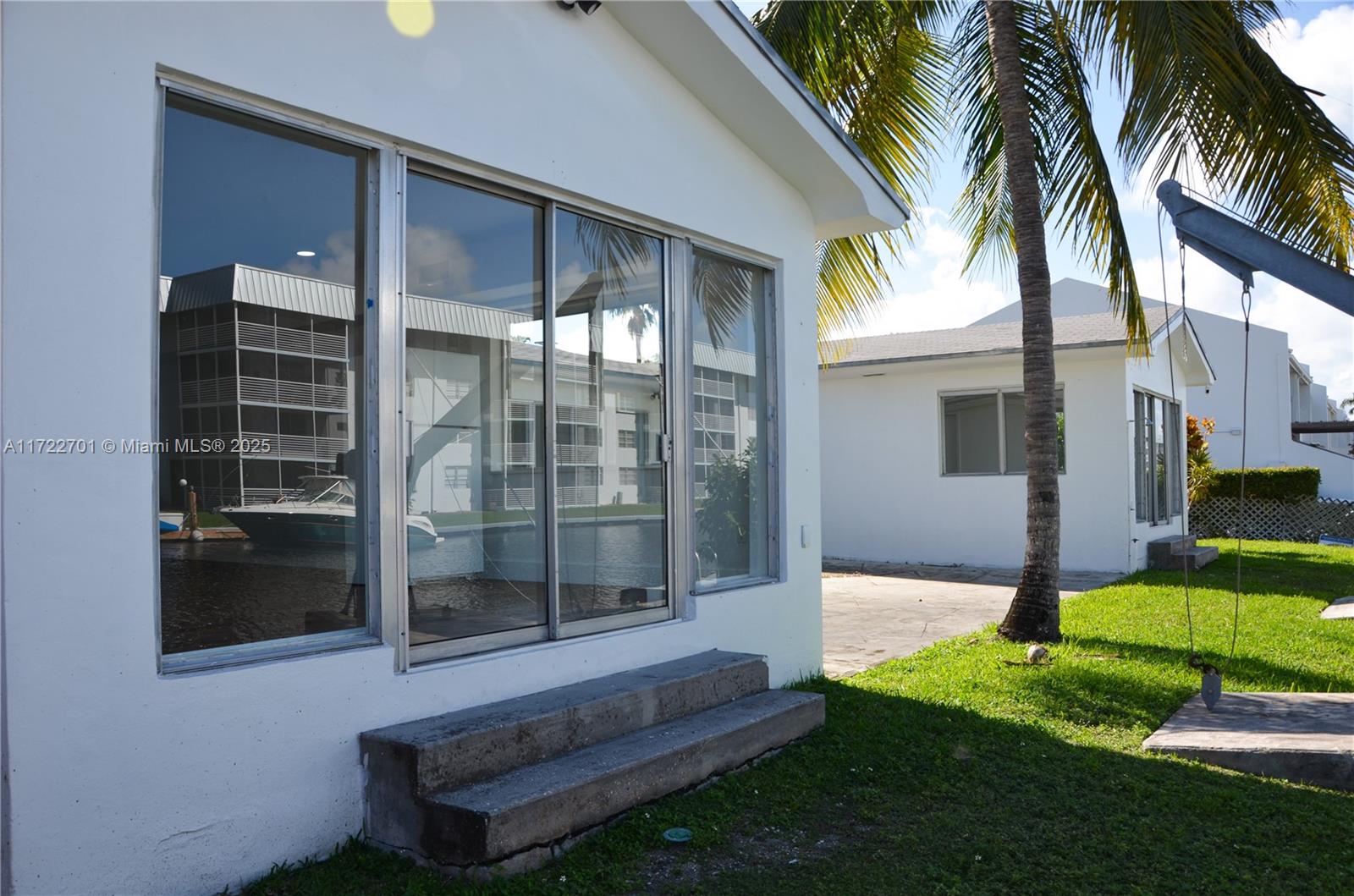 3767 NE 168th St, North Miami Beach, Florida image 8