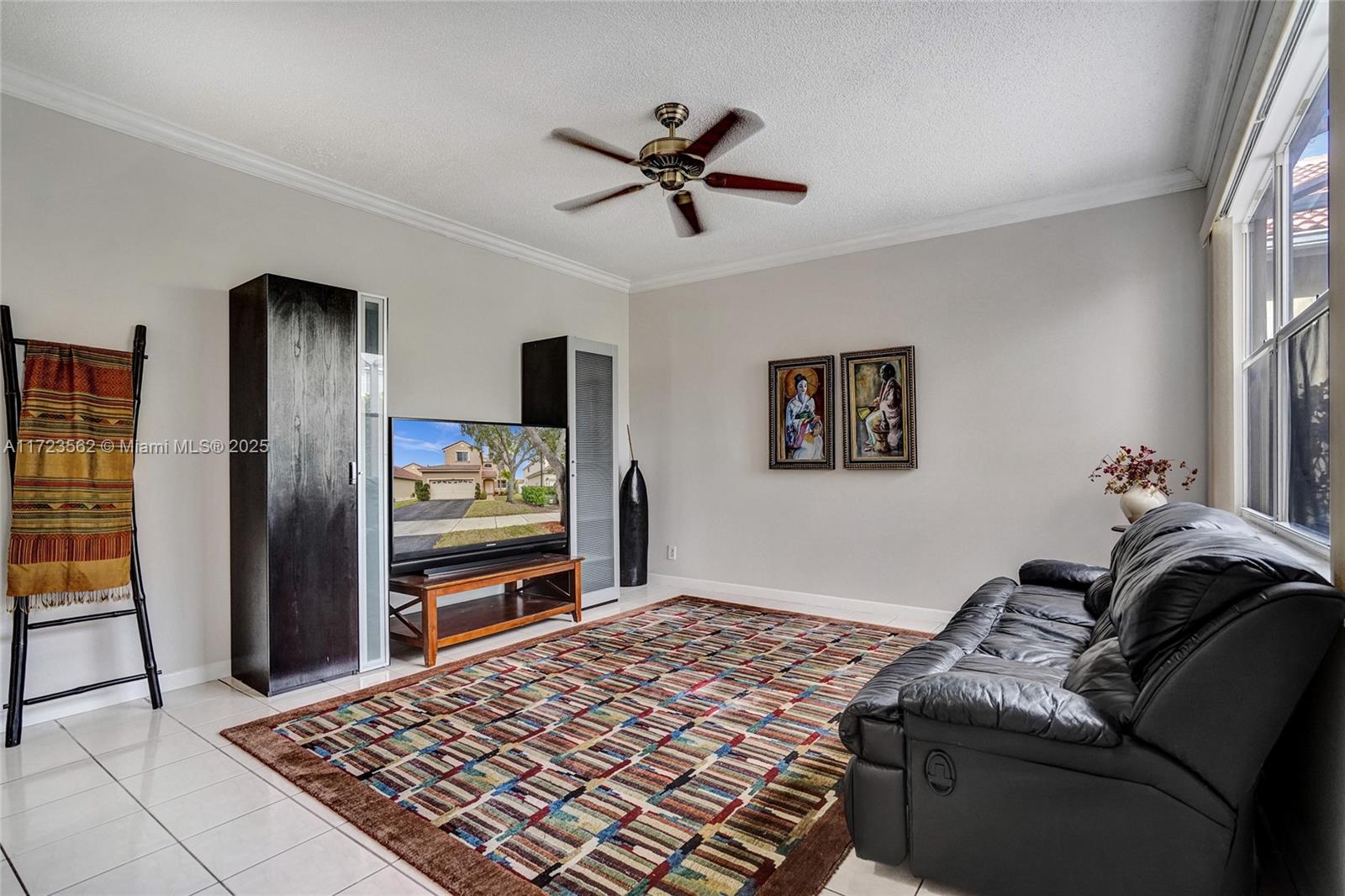 652 Stanton Dr, Weston, Florida image 19