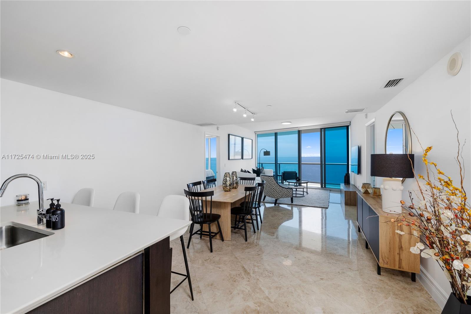 17001 Collins Ave #2807, Sunny Isles Beach, Florida image 12