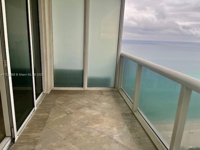 1830 S Ocean Dr #2605, Hallandale Beach, Florida image 3