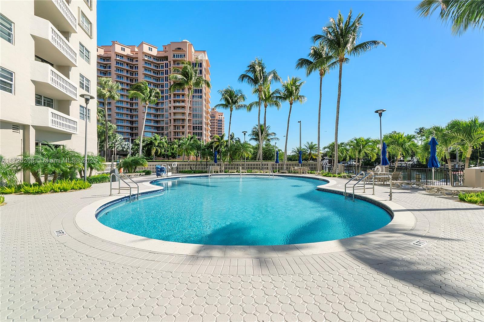 90 Edgewater Dr #1211, Coral Gables, Florida image 3