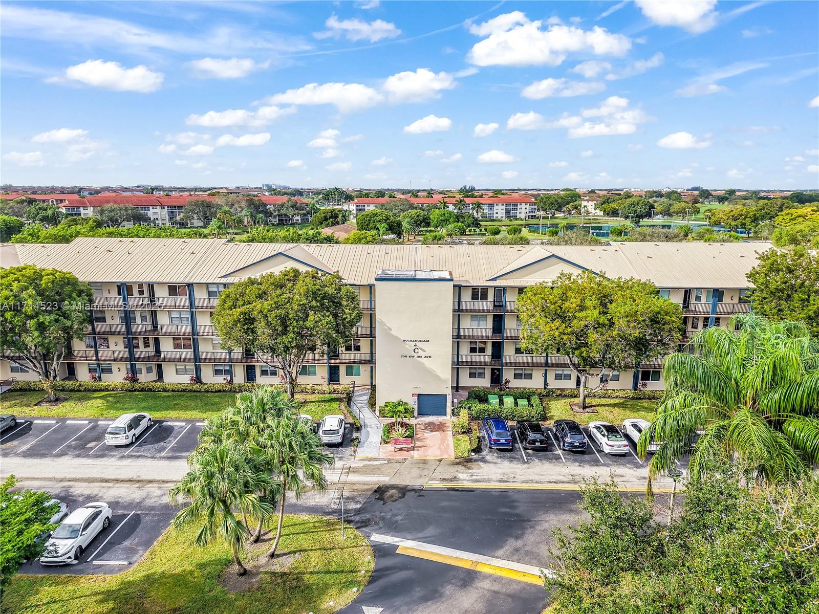 700 SW 128th Ave #306C, Pembroke Pines, Florida image 18