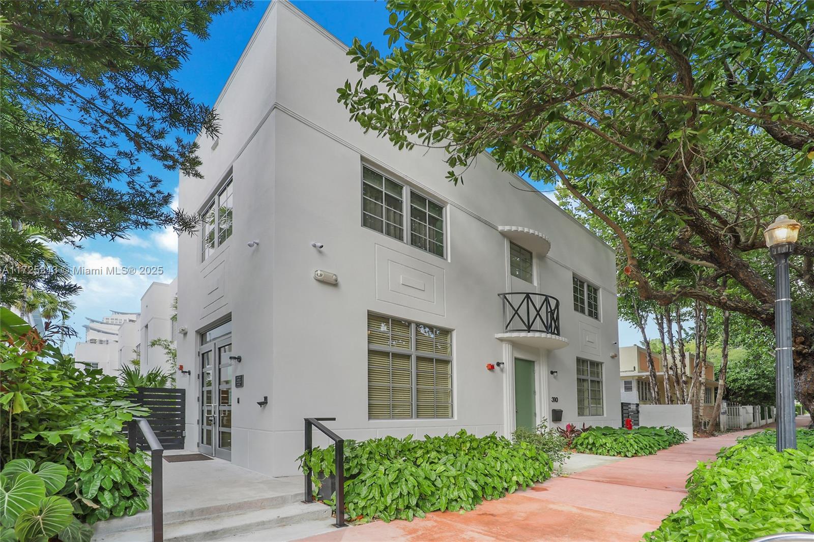 310 Meridian Ave Unit , Miami Beach, Florida 33139