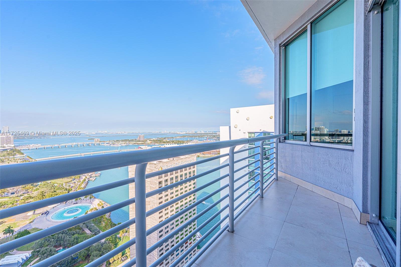 Experience luxury living at its finest in this furnished stunning 2-beds, 2-baths PH in the heart of Downtown Miami. This exclusive condo offers breathtaking panoramic water and city views, thanks to its floor-to-ceiling windows and private balcony. the open concept living space features a modern kitchen with high-end stainless steel appliances, granite countertops, and sleek cabinetry. Both bedrooms boast generous closets and ensuite bathrooms.
Enjoy a resort-style lifestyle with unparalleled amenities, including two pools with sweeping skyline views, a state-of-the-art fitness center, a sauna, and two resident lounges. The building also provides 24-hour security, concierge services, and valet parking for your piece of mind. Located minutes away from Beaches, Airport, and Arena.