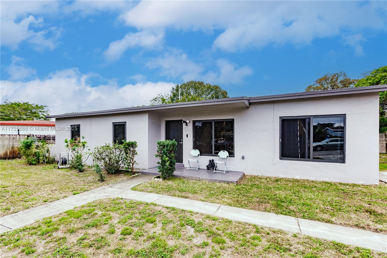 3320 NW 7th Ct, Lauderhill, Florida image 4