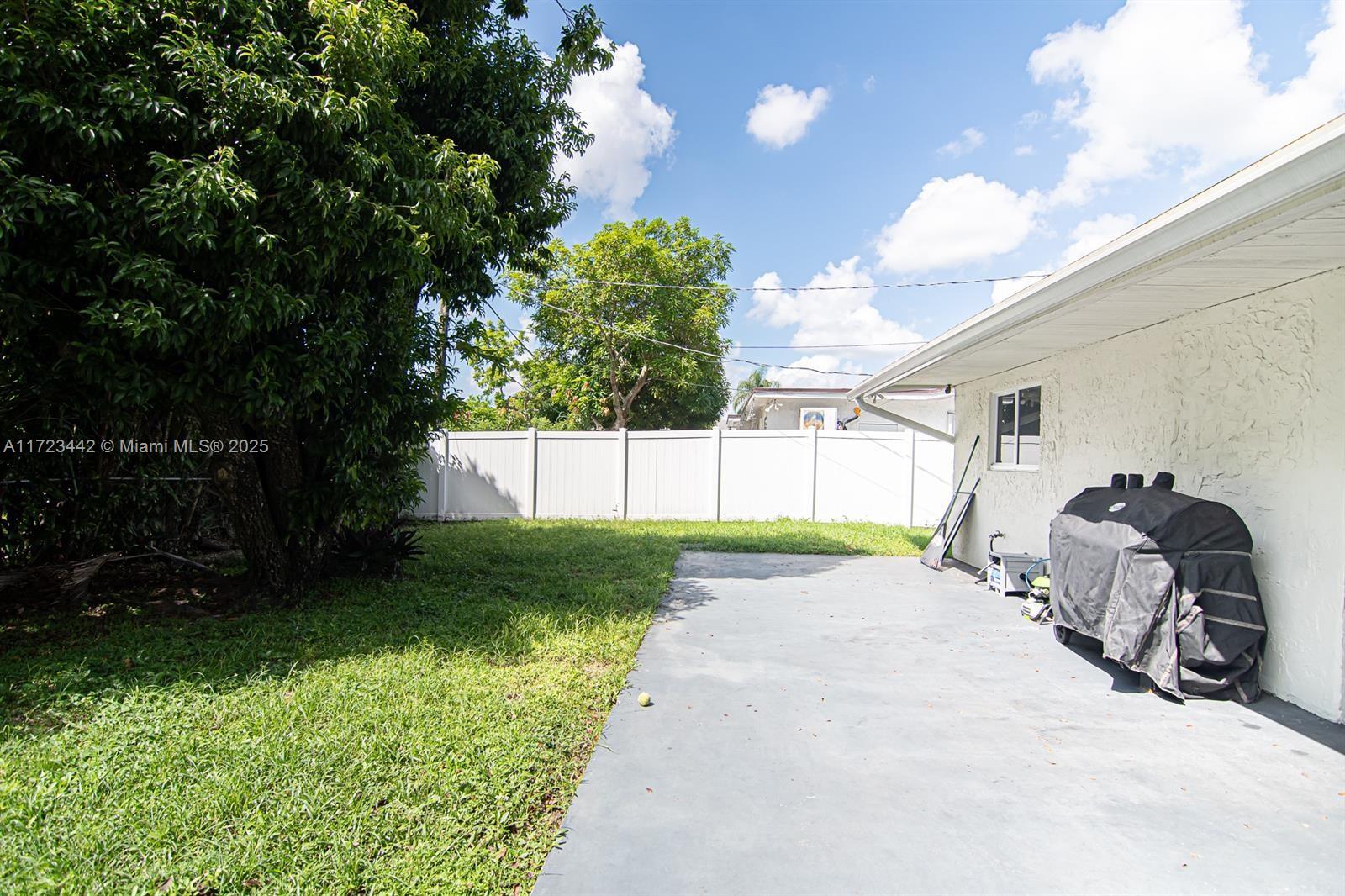 8612 Miramar Blvd, Miramar, Florida image 34