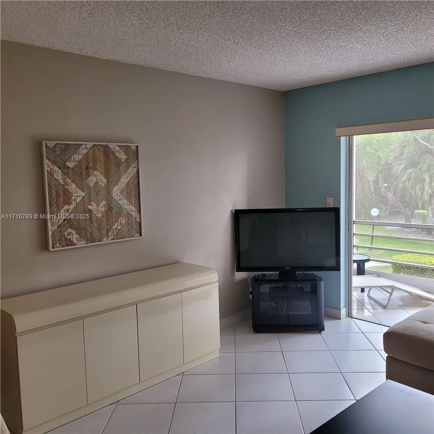 3774 Inverrary Blvd #206P, Lauderhill, Florida image 12