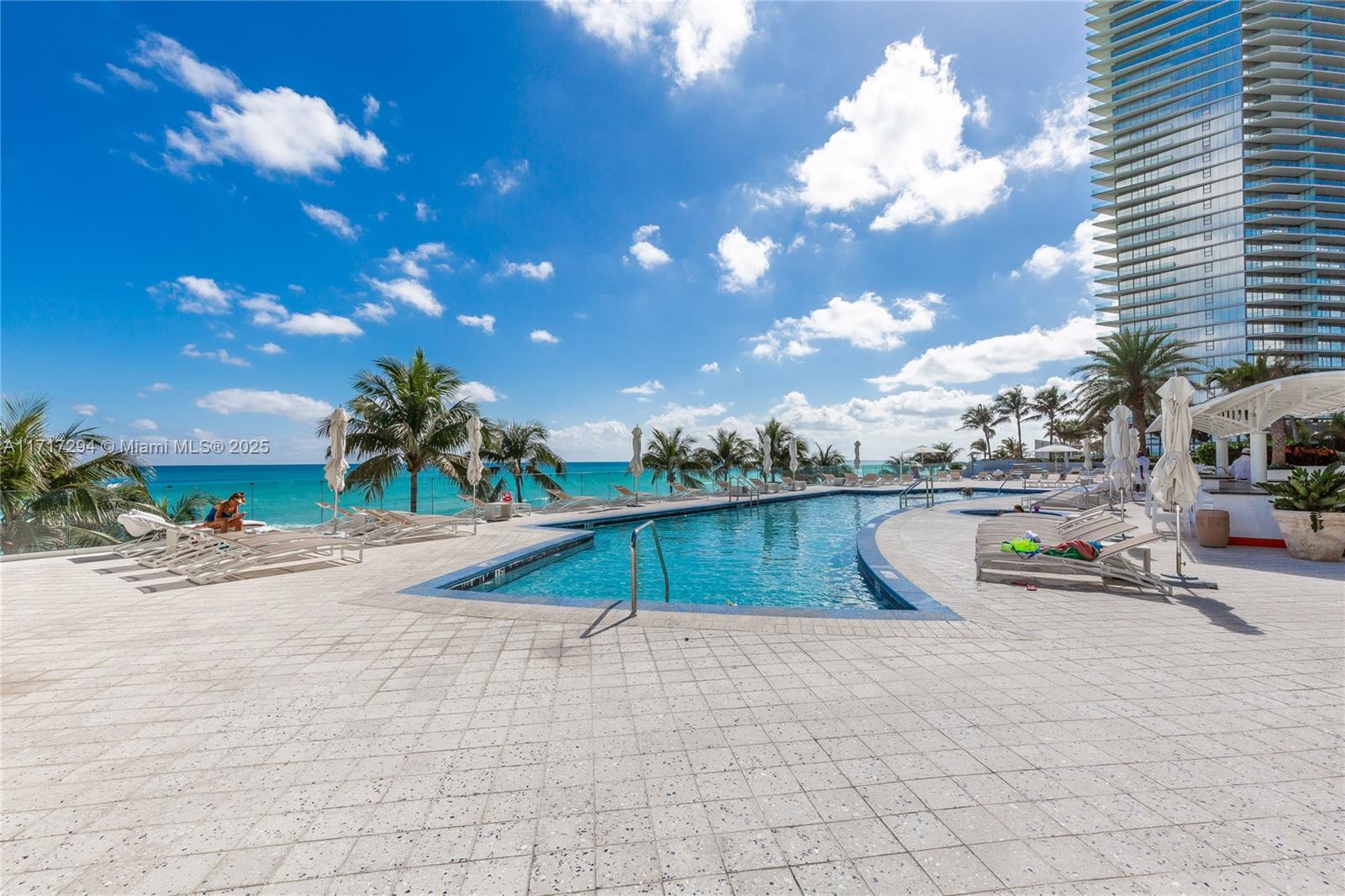 19111 Collins Ave #901, Sunny Isles Beach, Florida image 42