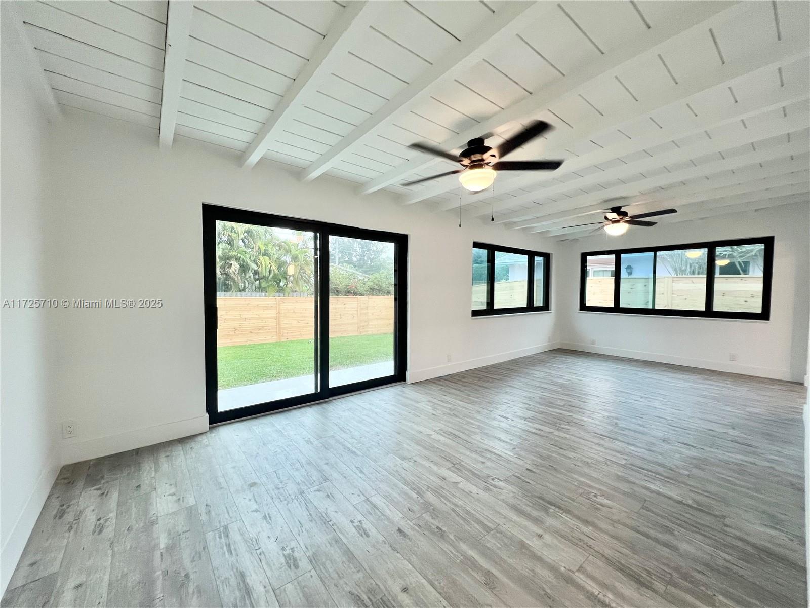 641 NE 2nd St, Dania Beach, Florida image 34