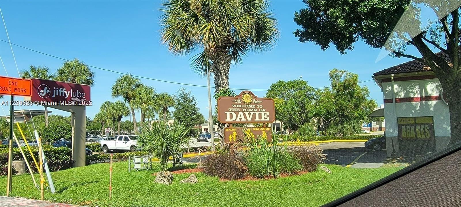 2846 S University Dr #4308, Davie, Florida image 19