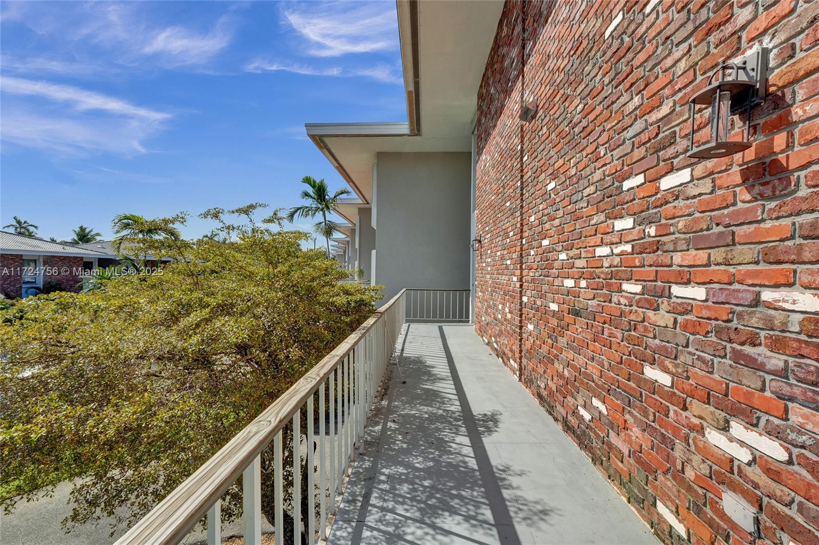 6799 Brookline Dr 6797A