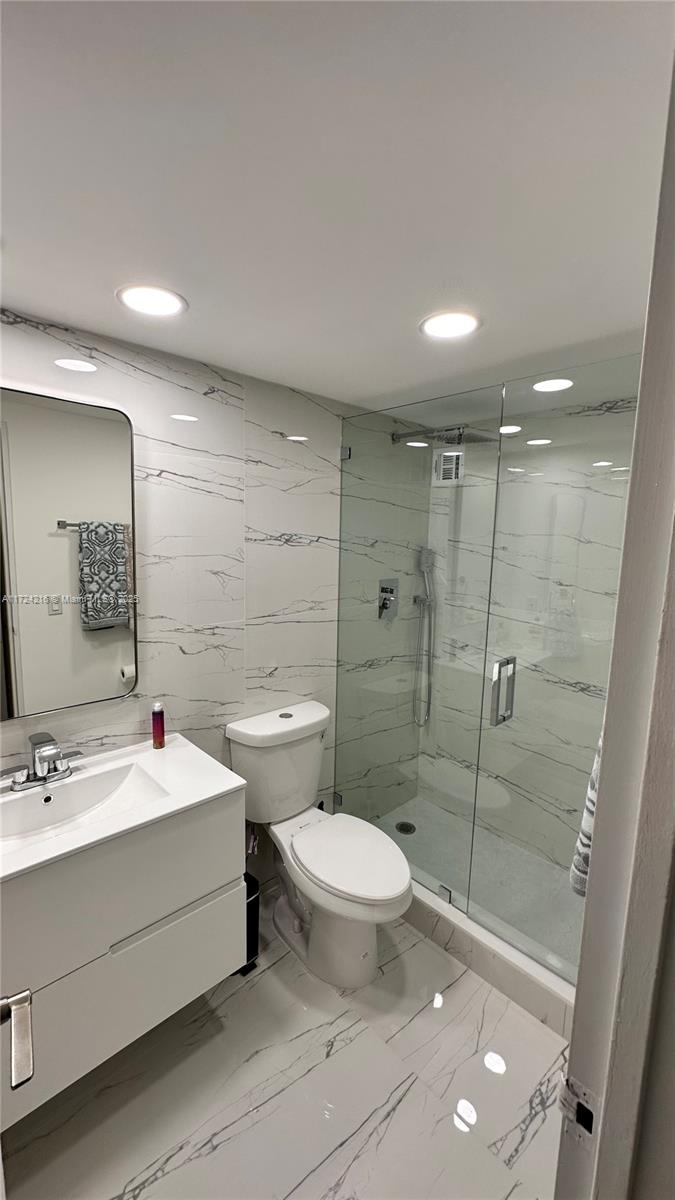 10185 Collins Ave #1123, Bal Harbour, Florida image 31