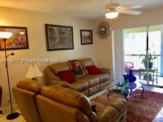 611 S Hollybrook Dr #203, Pembroke Pines, Florida image 7