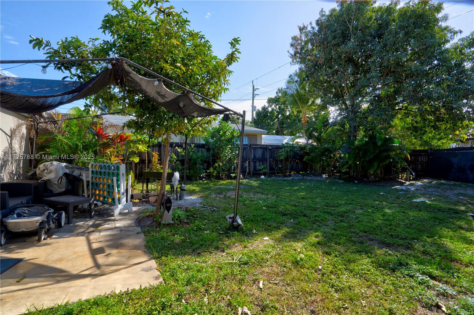 2326 Harding St, Hollywood, Florida image 31