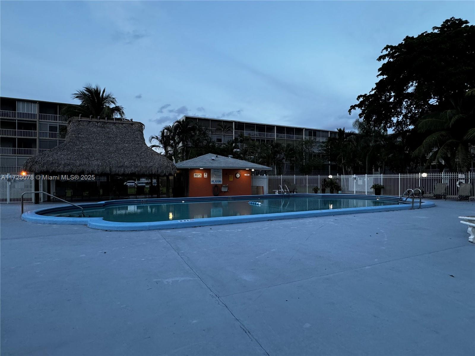 Listing Photo 14