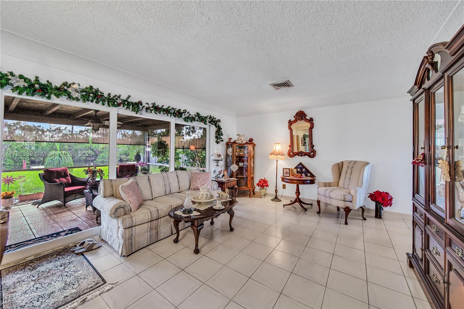 4448 SW 37th Ave, Dania Beach, Florida image 11