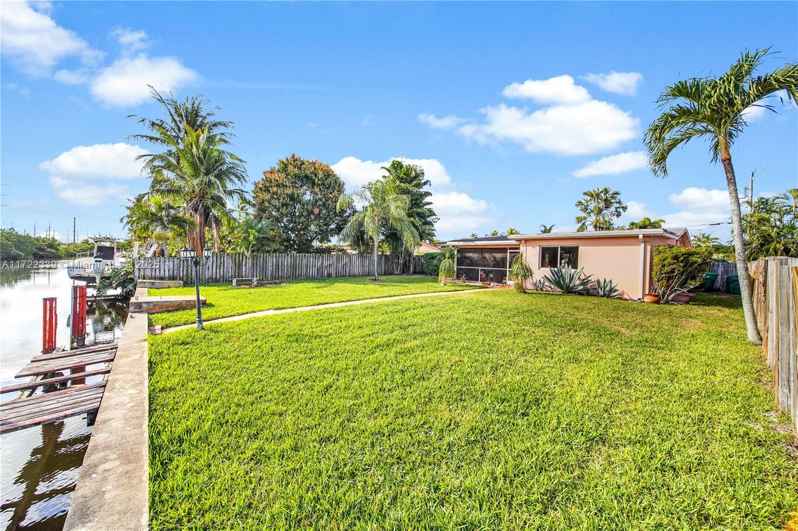 4448 SW 37th Ave, Dania Beach, Florida image 6